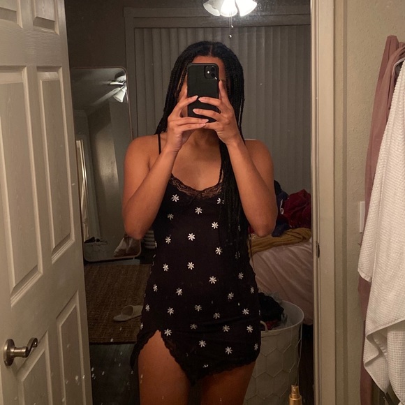 Motel Rocks Daisy Dress - Picture 3 of 3